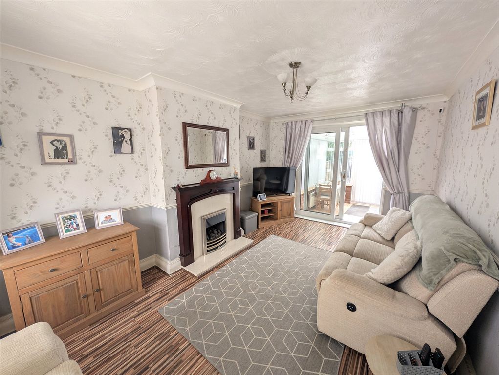 Property photo 2 of 14 Picture No. 02