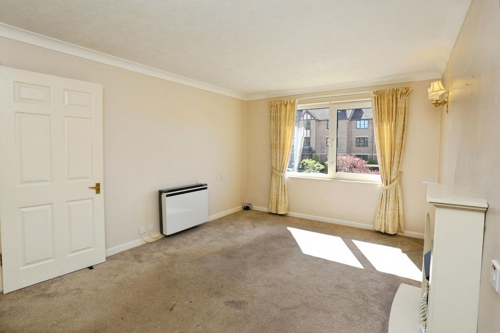 Property photo 3 of 14 Picture No. 35