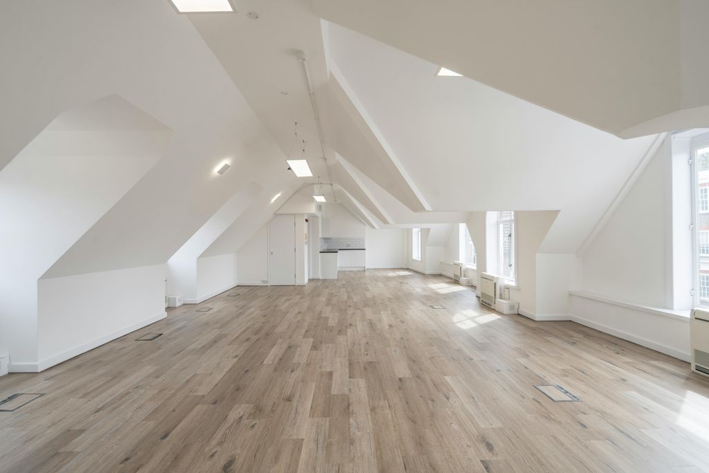 Property photo 3 of 8 Photo 8.Jpg