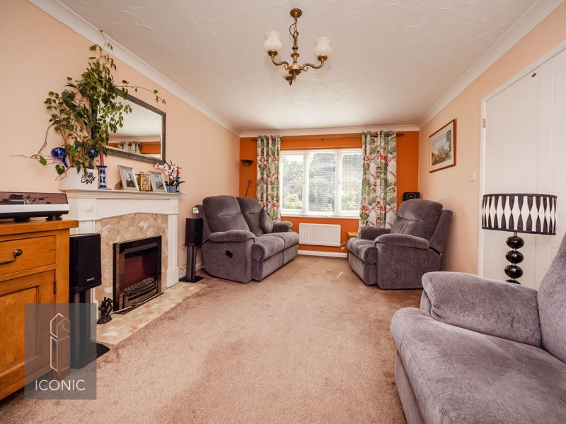 Property photo 2 of 16 Photo 4