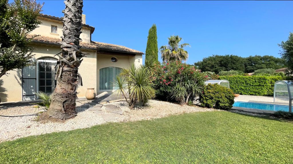Property photo 1 of 26