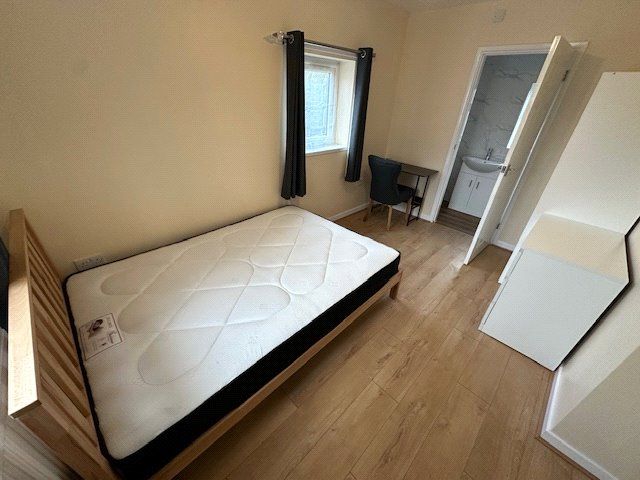 Property photo 1 of 3 Picture No. 01