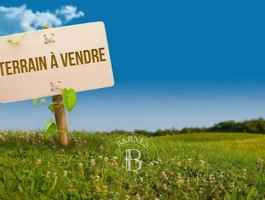 Property photo 1 of 1