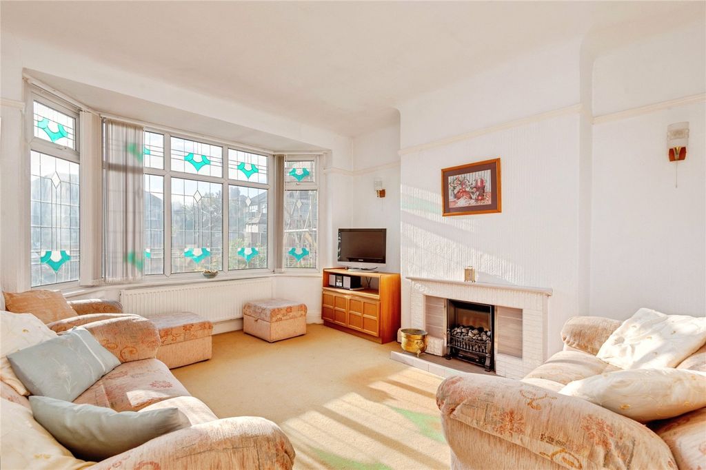 Property photo 2 of 17 Picture No. 05