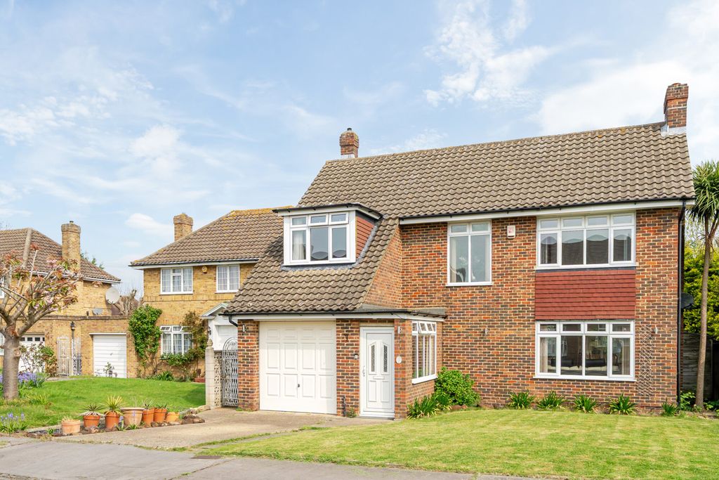 Property photo 1 of 25 External