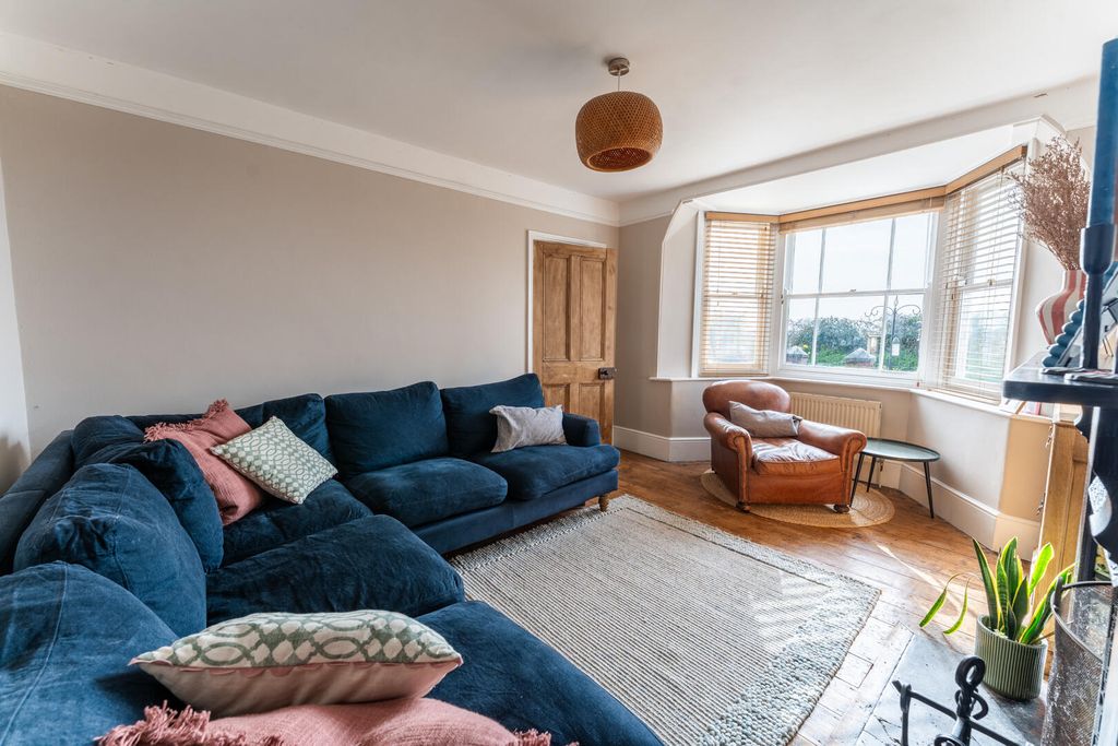 Property photo 3 of 16 Living Room