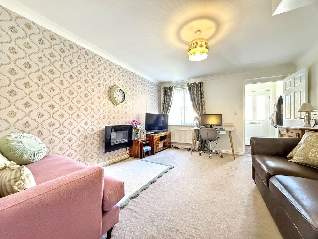 Property photo 3 of 26