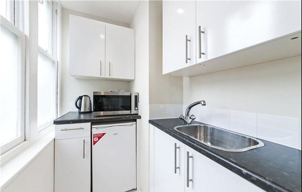 Property photo 2 of 3