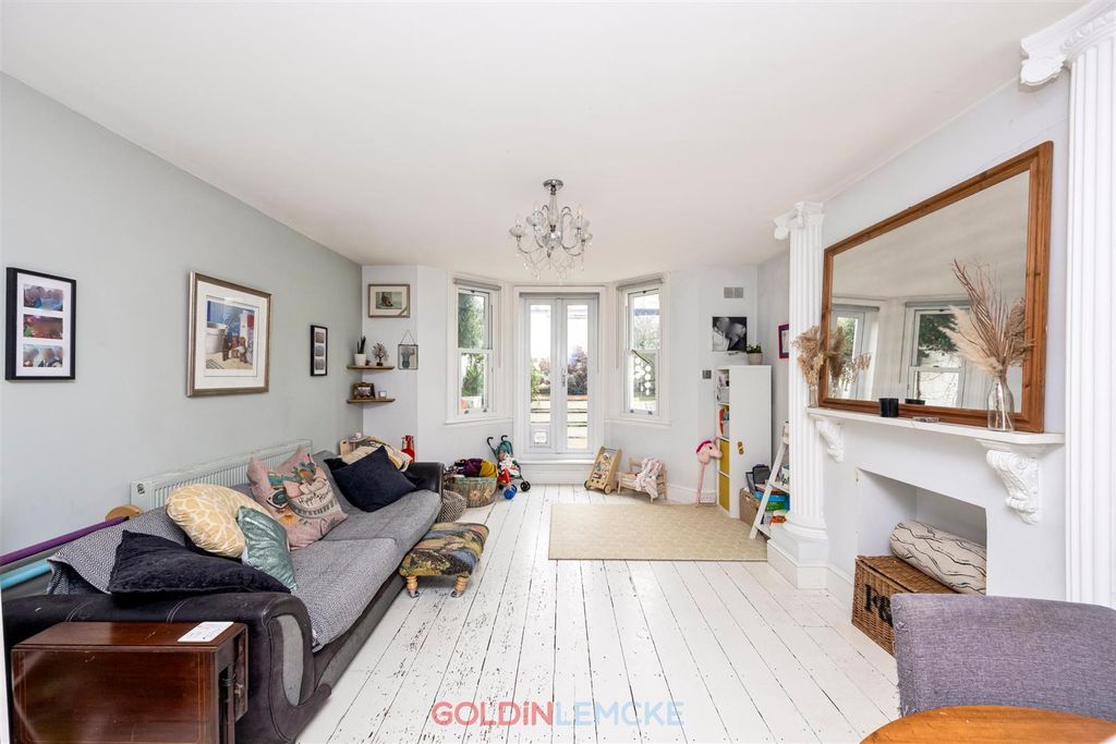 Property photo 2 of 16 Reception Room