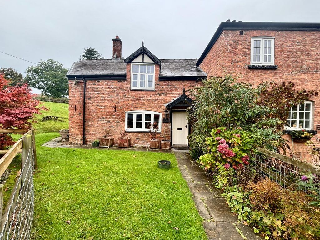 Property photo 1 of 23 Balcony