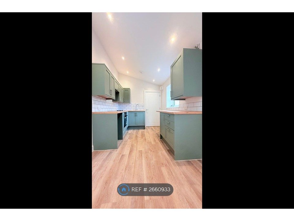 Property photo 1 of 35 Kitchen Area