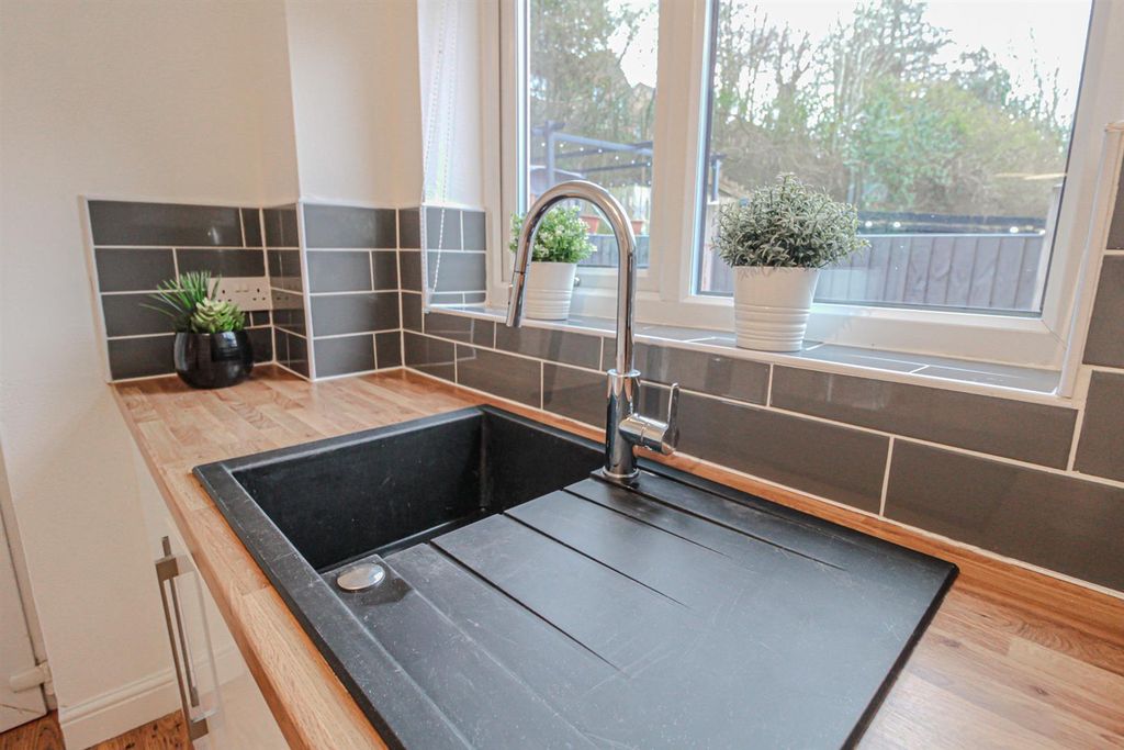 Property photo 3 of 24 Img_8958.Jpg