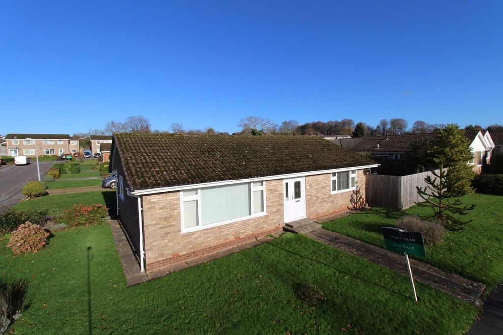 Property photo 1 of 13