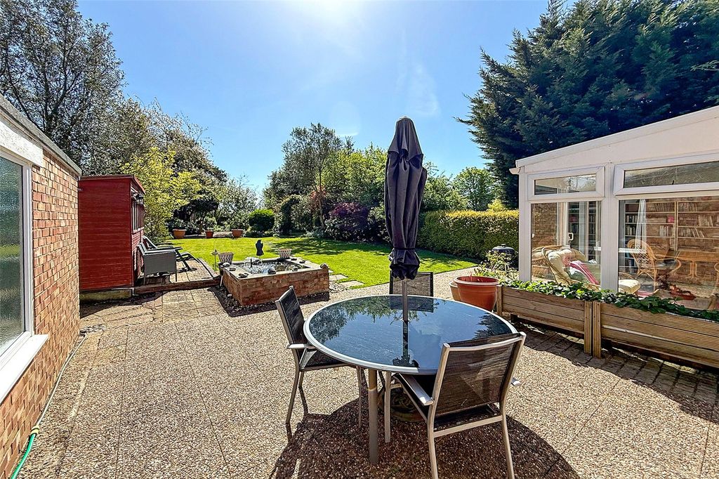 Property photo 2 of 23 Picture No. 29