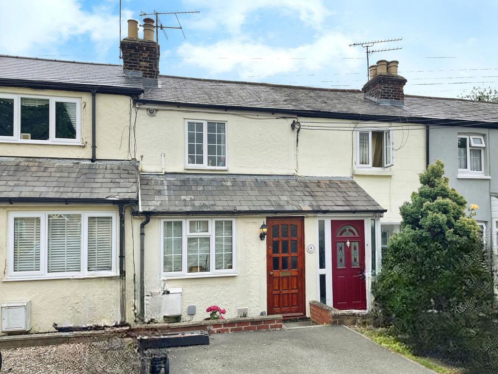 Property photo 2 of 9