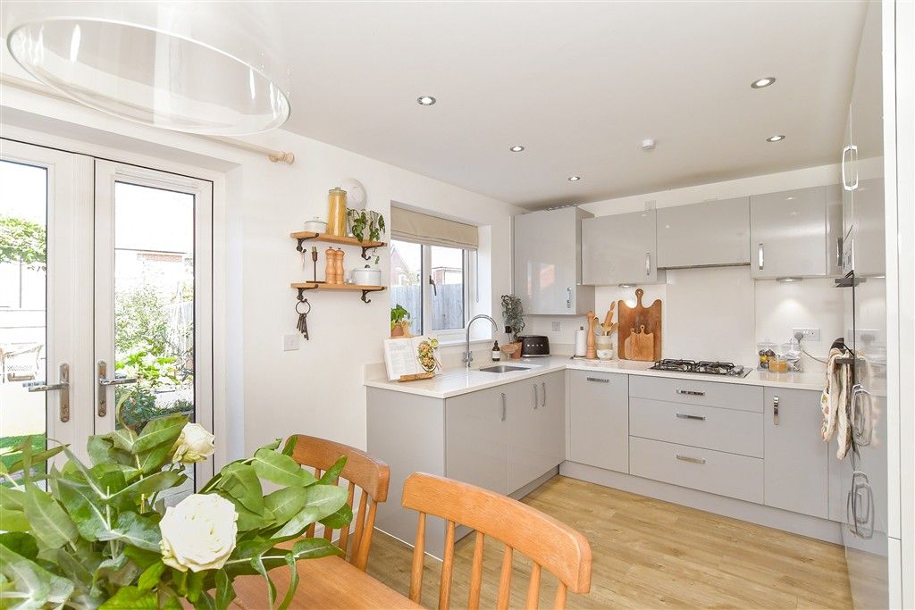 Property photo 3 of 9 Kitchen/Diner