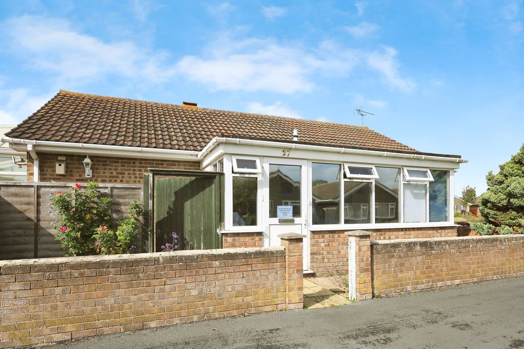 Property photo 2 of 16