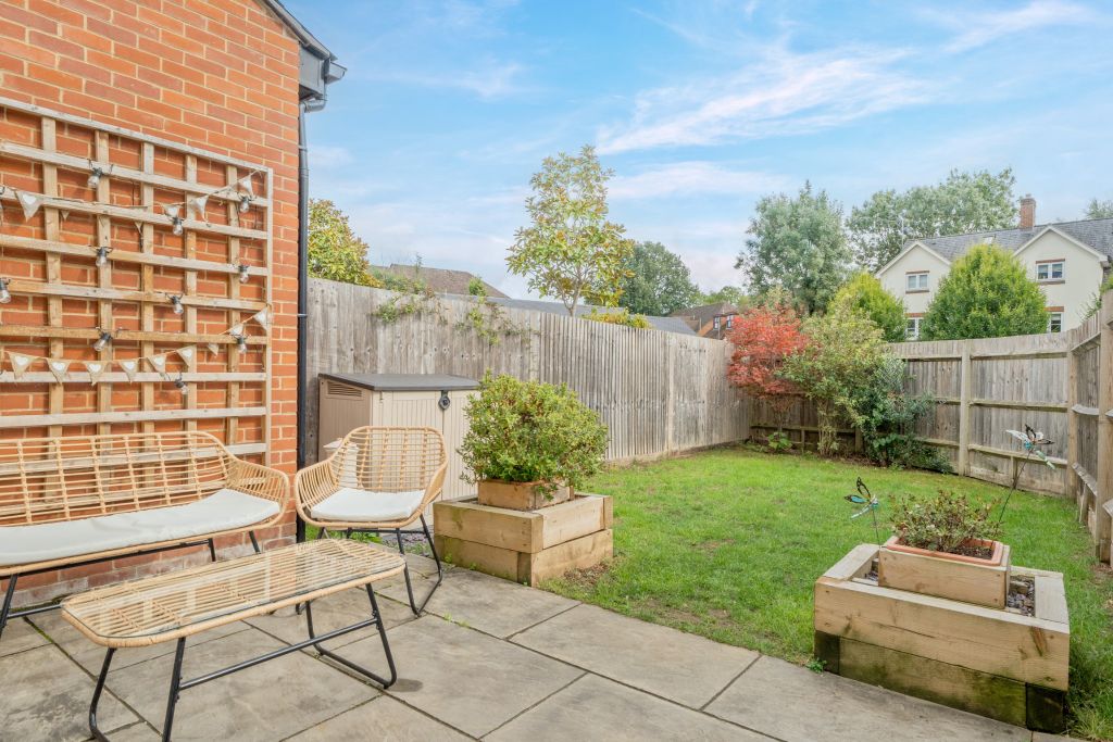 Property photo 2 of 18