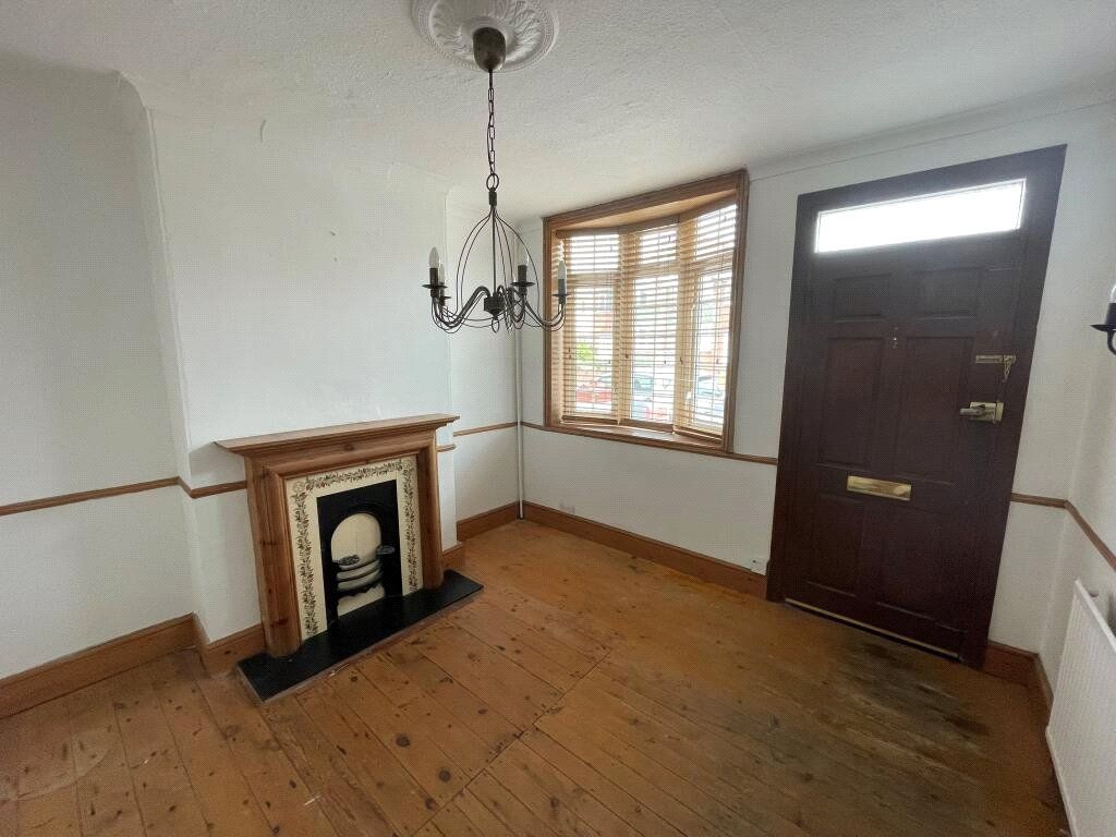 Property photo 2 of 13 Picture No. 25