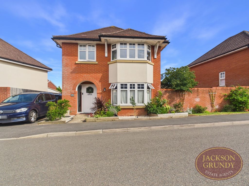 Property photo 1 of 13 Chaplins Drive