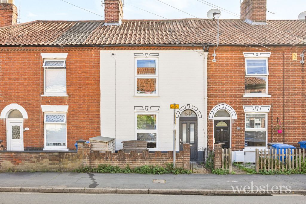 Property photo 1 of 24