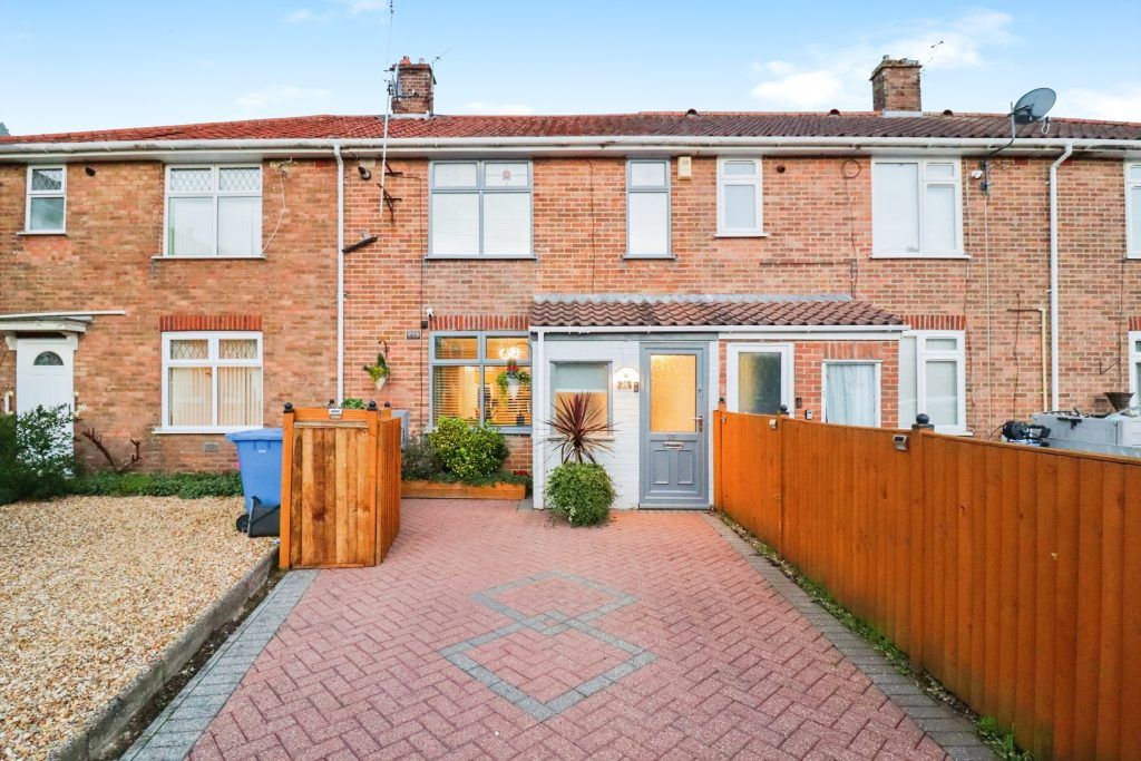 Property photo 1 of 20