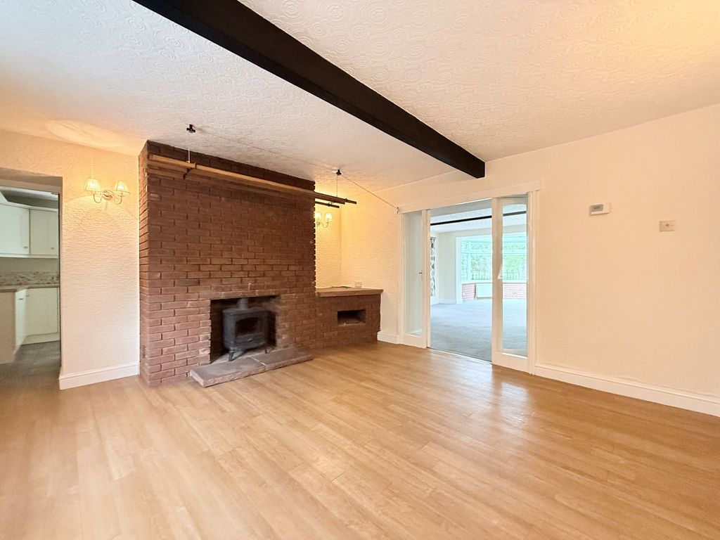 Property photo 3 of 25
