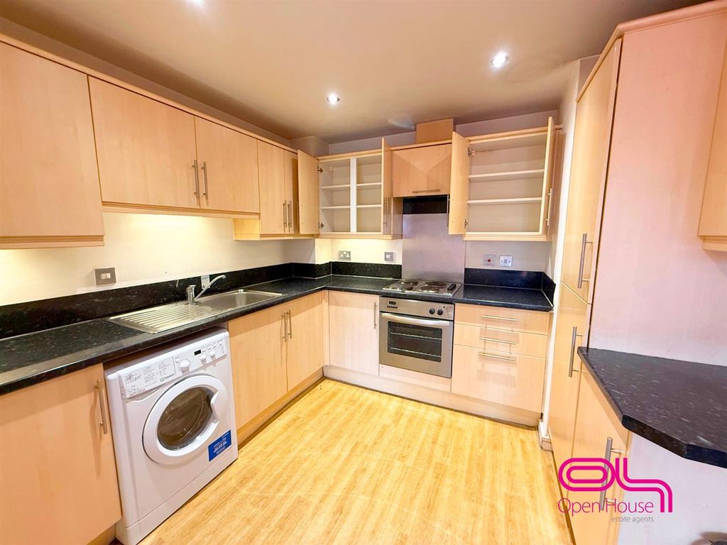 Property photo 1 of 11 Untitled Design - 2026-07-22T133652.678.Png