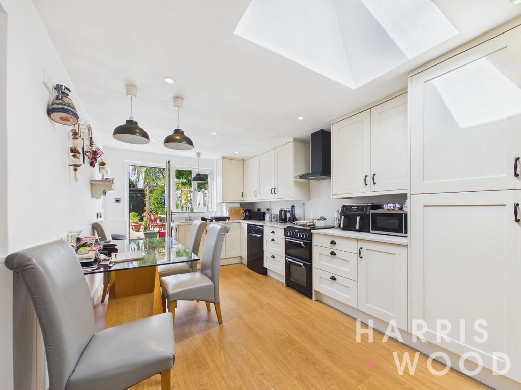 Property photo 2 of 28 5101922