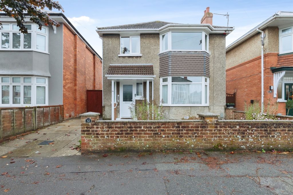 Property photo 1 of 19