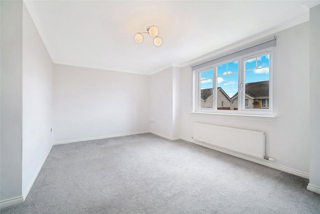 Property photo 3 of 12 Picture No. 14