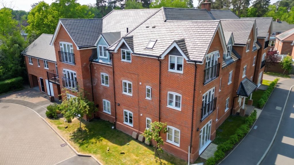Property photo 1 of 11 5147863
