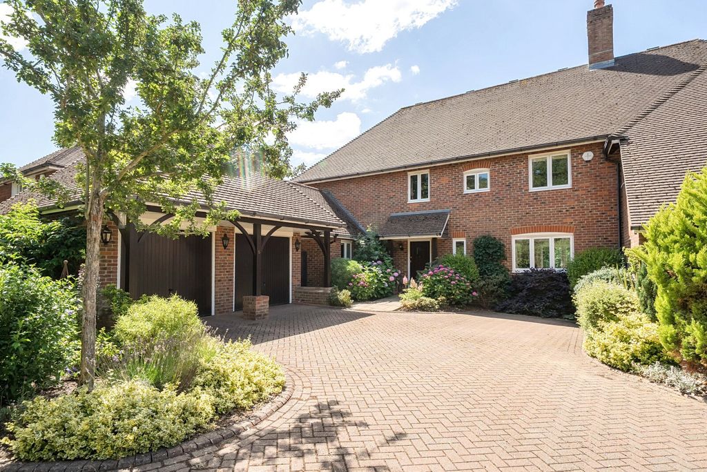 Property photo 1 of 23 Picture No. 99