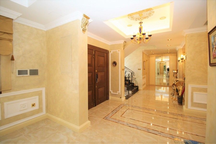 Property photo 3 of 40