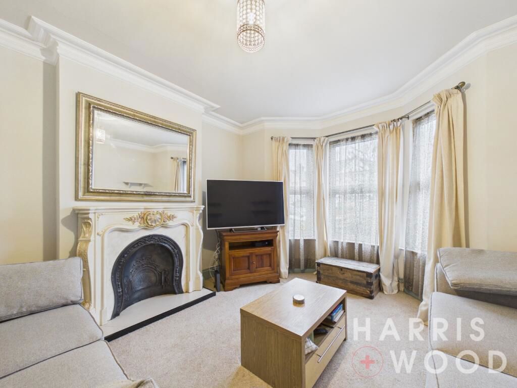 Property photo 2 of 34