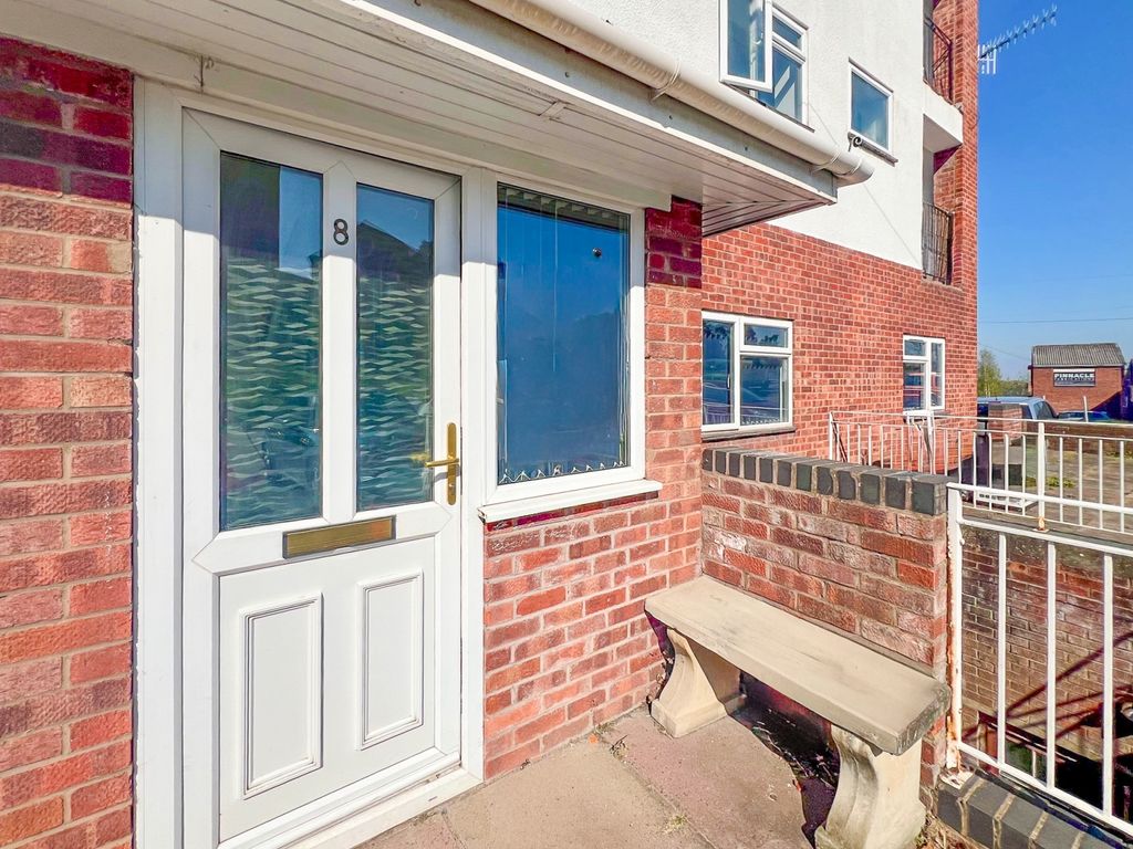 Additional image 5 of 2 bed flat to rentGround Floor 2 Bedroom Flat, Express House, Howsell Road WR14