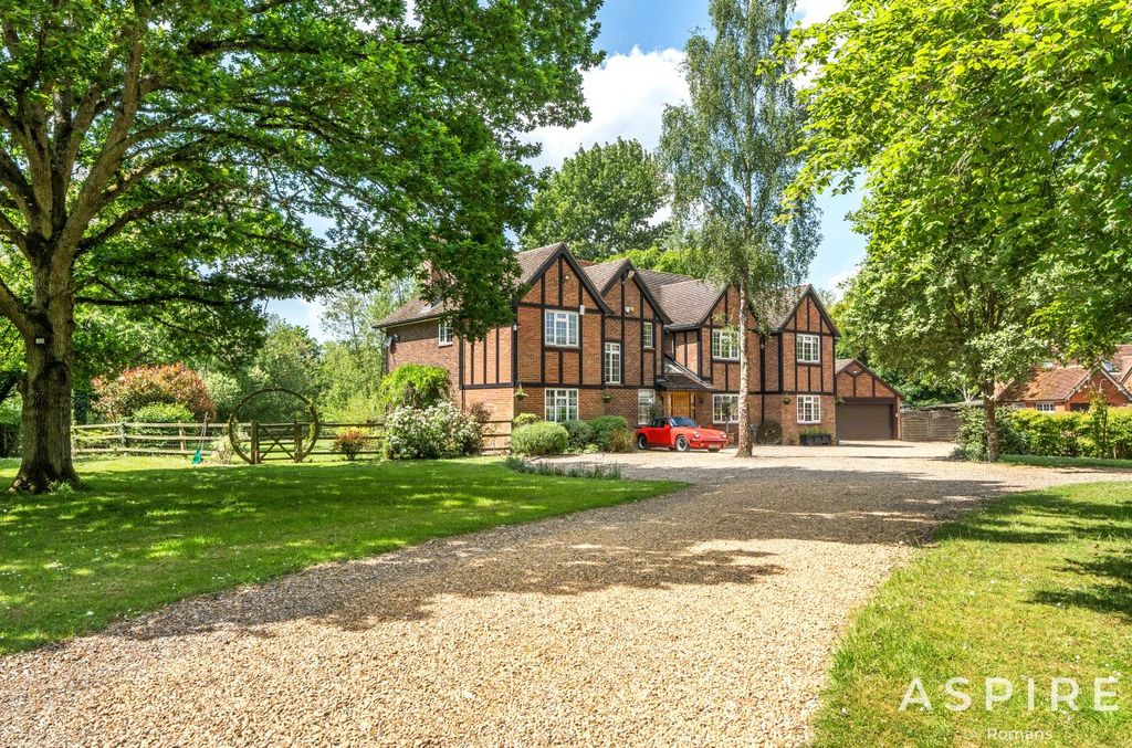 Property photo 1 of 33 Picture No. 95