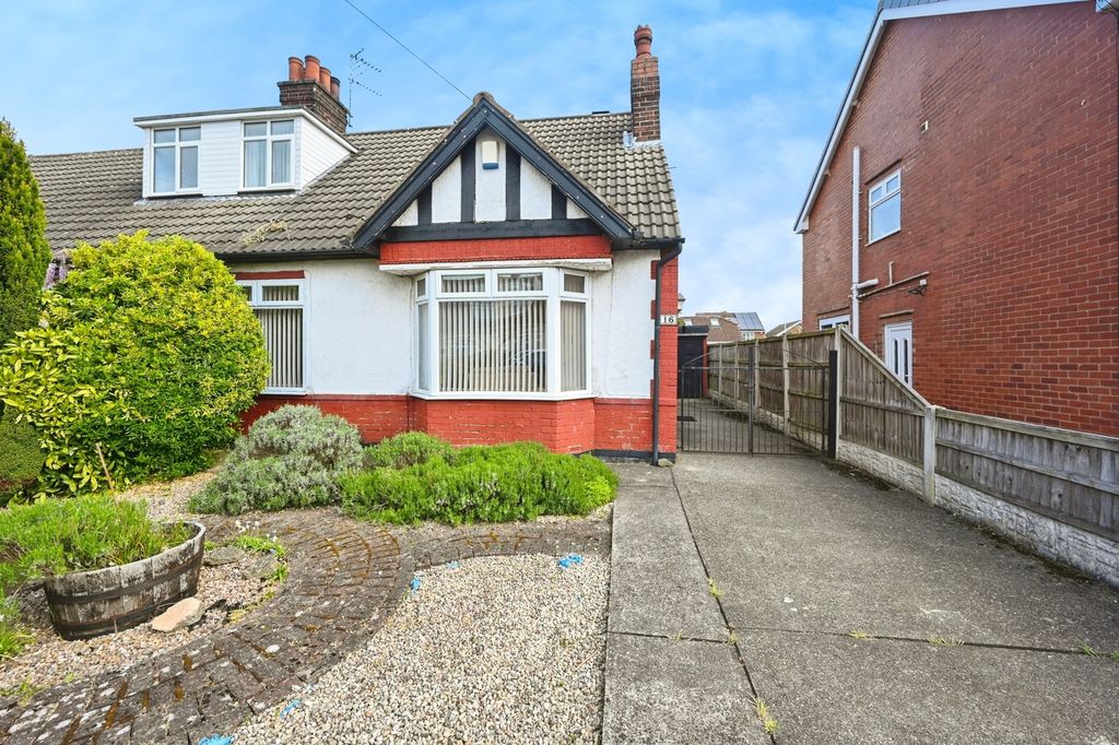 Property photo 1 of 17 Photo