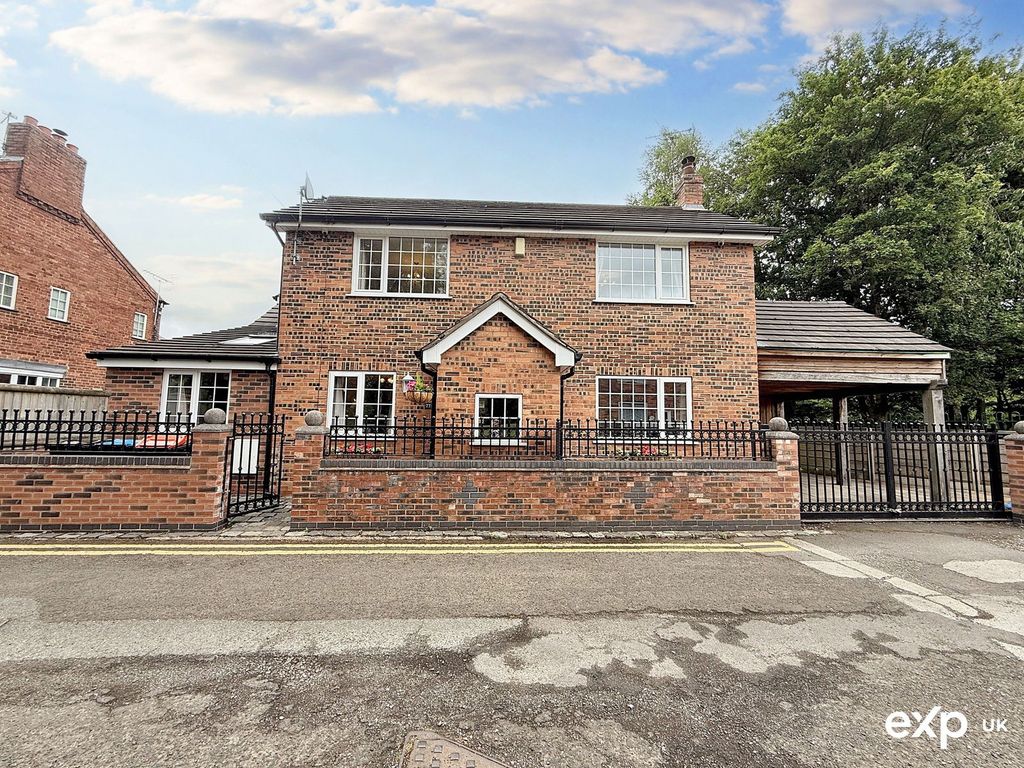Property photo 1 of 35