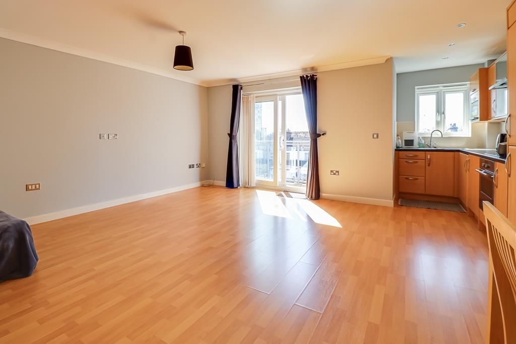 Property photo 2 of 22 Kitchen/Living Room