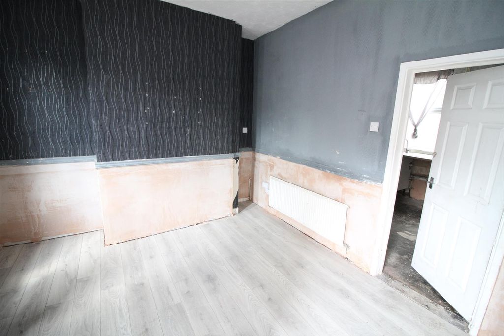 Property photo 3 of 9 Img_6580[1].Jpg