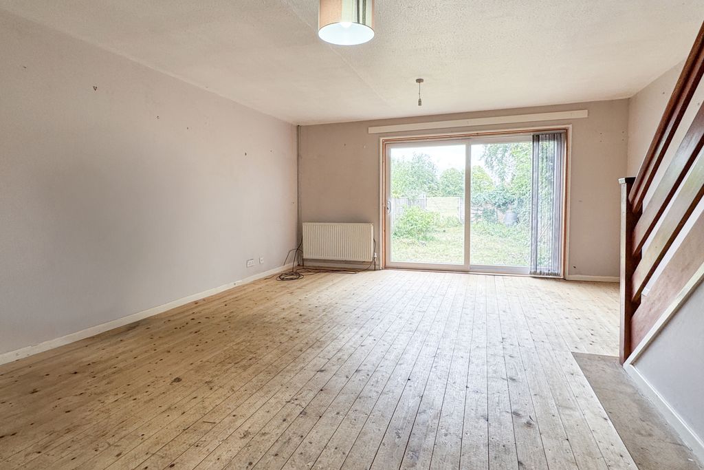 Property photo 2 of 12 2.Jpg