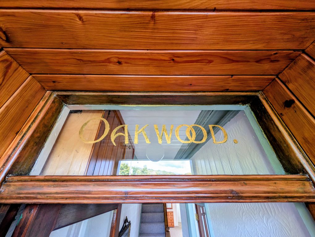 Property photo 2 of 29 Oakwood