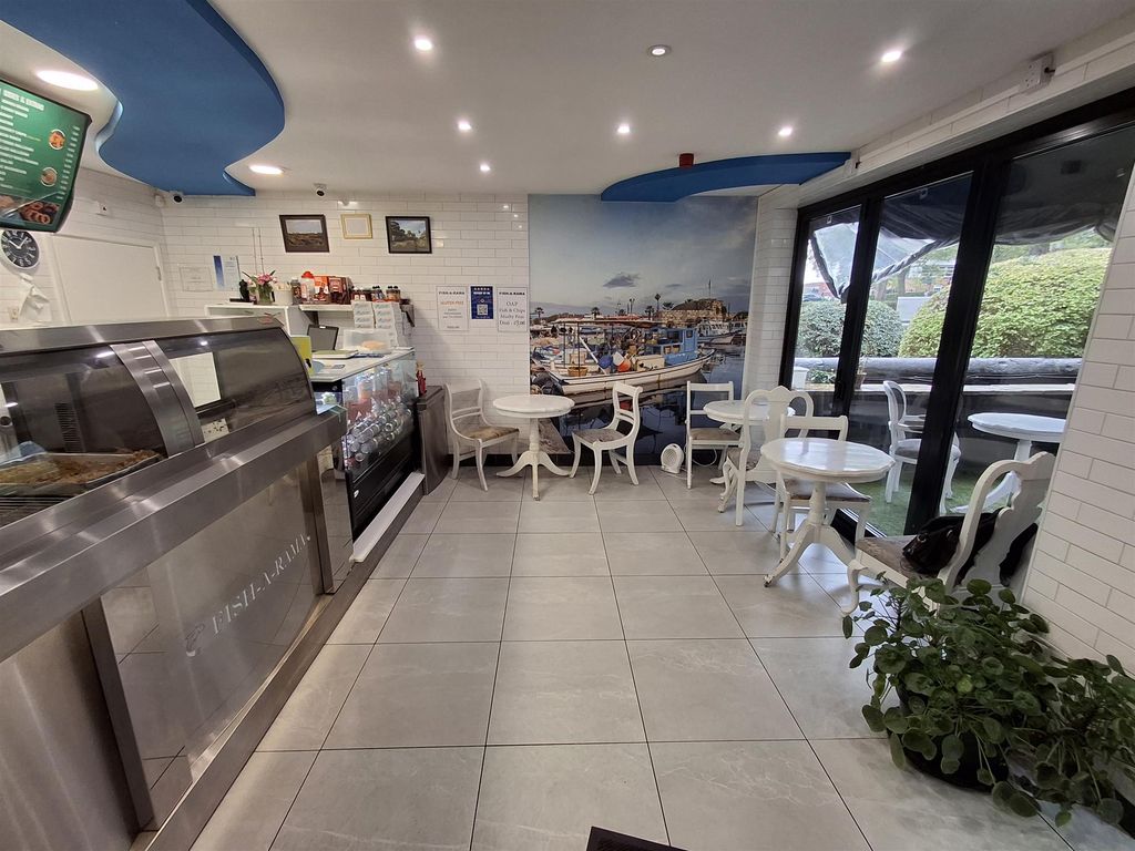 Property photo 2 of 8 Photo 1