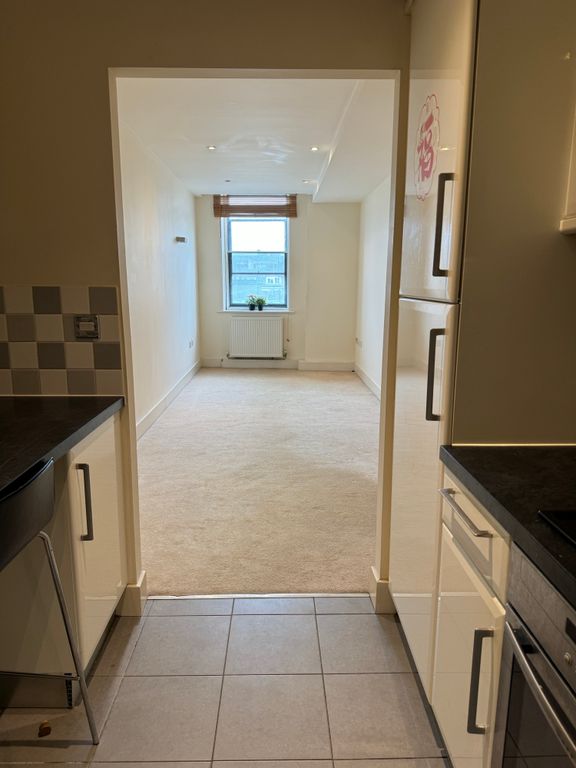 Property photo 3 of 6 Images