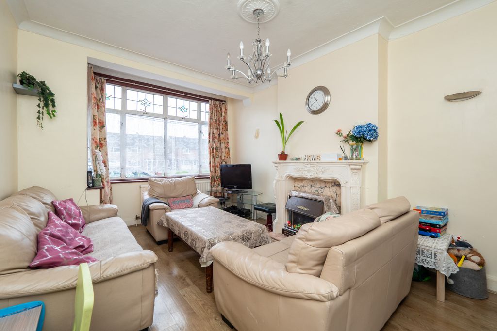 Property photo 2 of 13 Picture No. 04