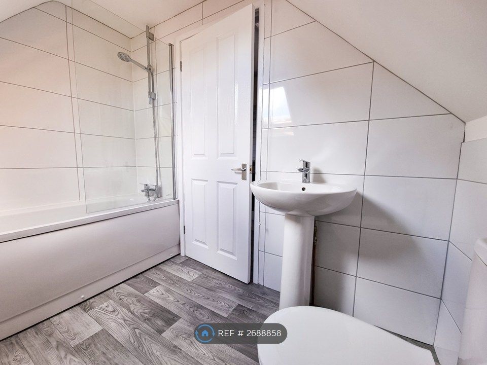 Property photo 3 of 7 New Bathroom