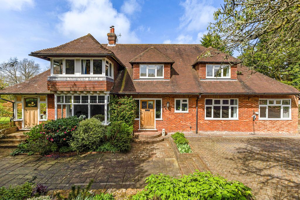 Property photo 1 of 45