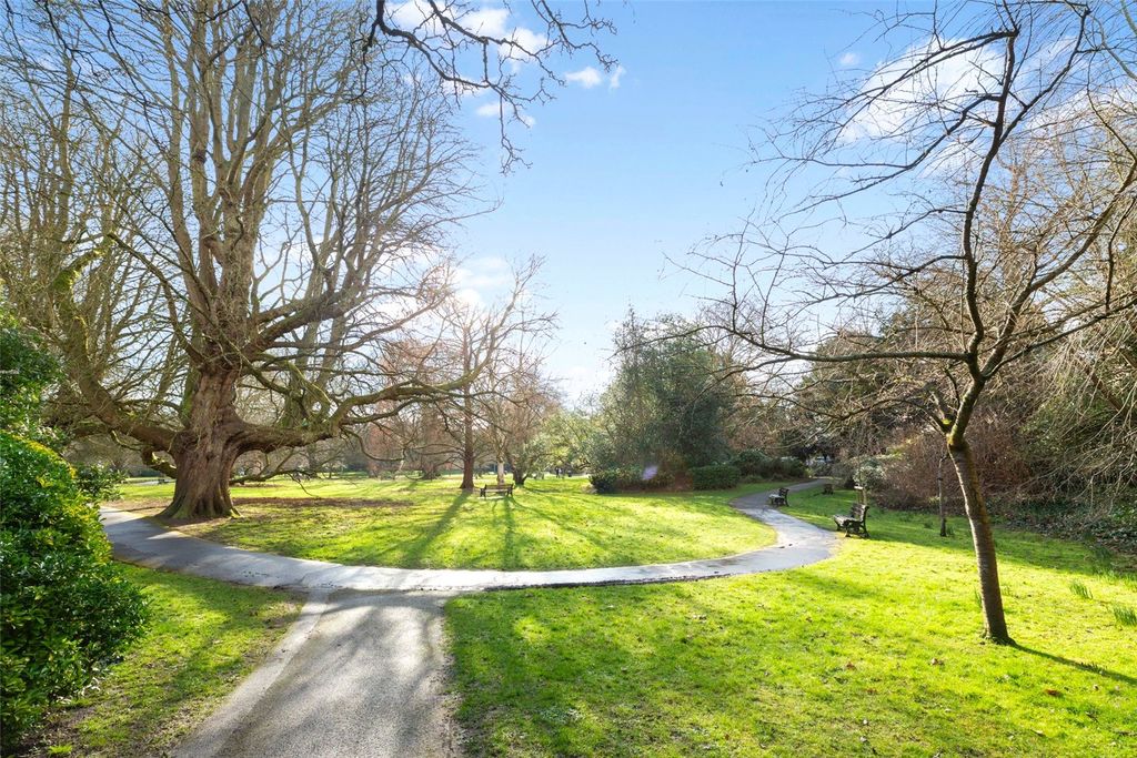 Additional image 3 of 3 bed flat for saleHenrietta Road, Bath, Somerset BA2