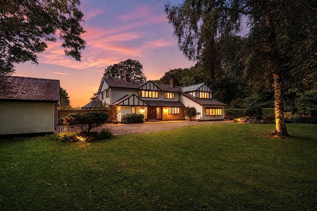 Property photo 1 of 16